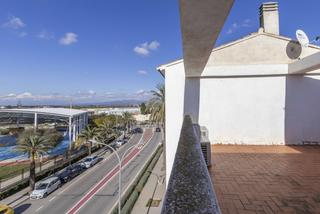 Casa a Vinalesa. Amplia y luminosa casa en venta en vinalesa!