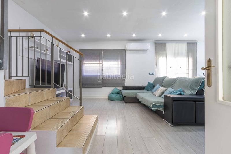 Foto 53a85da6-3cf3-4224-ac05-89e4e9bbf62c. Maison avec chauffage parking piscine dans Pla dels Aljubs Pobla de Vallbona (la)