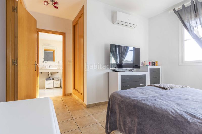 Foto f1ec6999-ae87-47f3-94c8-905236e3fac0. Maison avec chauffage parking piscine dans Pla dels Aljubs Pobla de Vallbona (la)