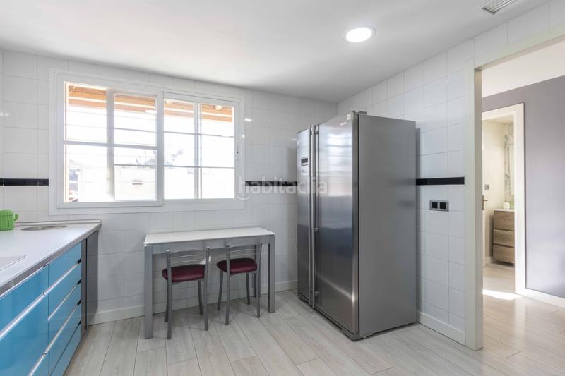 Foto f6e63da7-bdff-4caa-beec-19fb01660f03. Maison avec chauffage parking piscine dans Pla dels Aljubs Pobla de Vallbona (la)