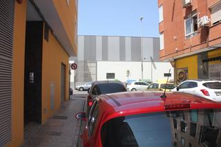 Aparcament cotxe a Nuevo Centro. 128273 lote de 9 plazas de garaje en venta  inversión en el puer
