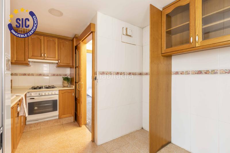 Foto 787c03d3-241c-4209-82b8-2e1c50dc932b. Pis a Tres Forques Valencia