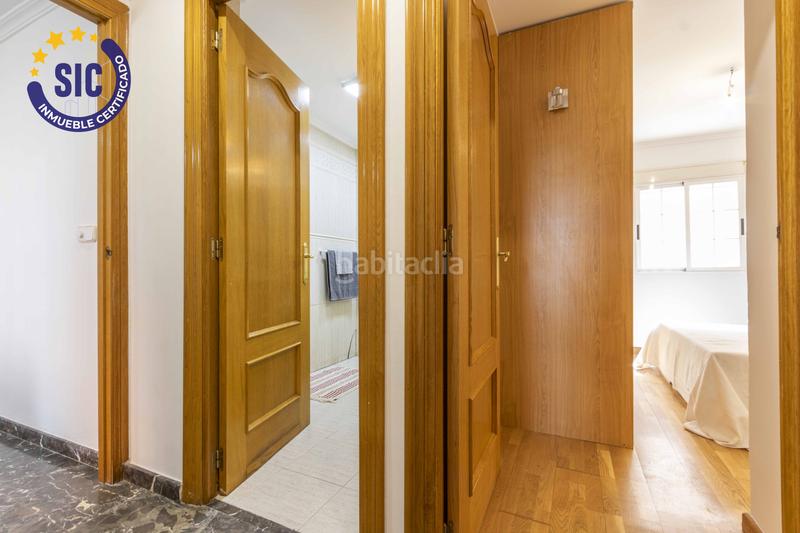 Foto b87704a6-5fe9-43f2-a207-7d1c9b2c9ba7. Pis a Tres Forques Valencia