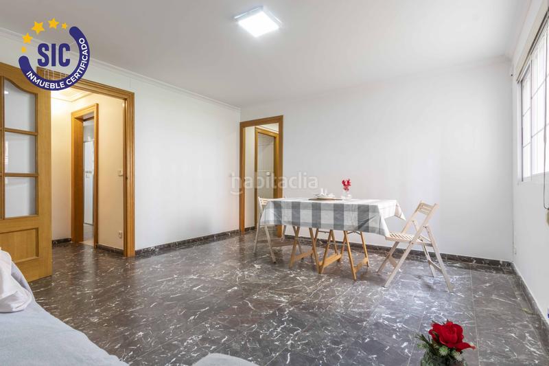 Foto eea4f823-88d3-4268-ab0d-b2579e4482a2. Pis a Tres Forques Valencia