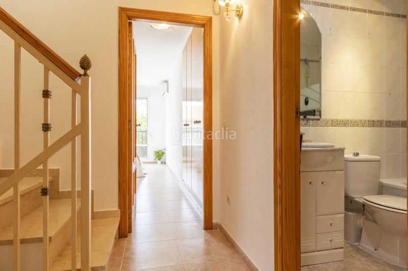 Foto 7a53d96e-a310-4971-9834-c13a6aae6124. Casa a schiera con parcheggio in Alameda Park Manises