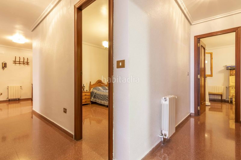 Foto 4f873ab2-1d72-42d5-be11-cbe53b823845. Casa adossada amb aparcament a Nuevo Centro Sagunt