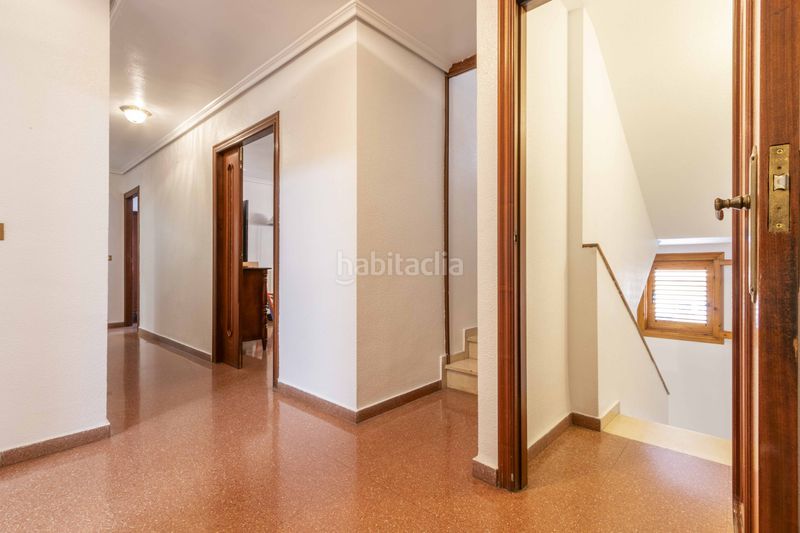 Foto a08af691-6705-41f0-8626-0edb01748de4. Casa adossada amb aparcament a Nuevo Centro Sagunt