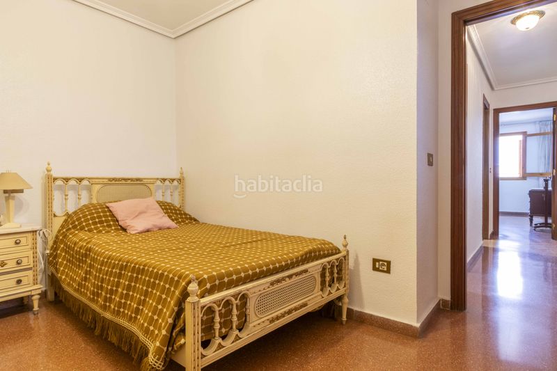 Foto ac4a9e3e-cb2b-4e52-a868-dab9ffb38313. Casa adossada amb aparcament a Nuevo Centro Sagunt
