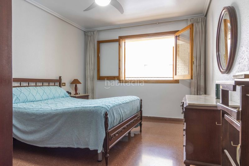 Foto e4d0af48-b186-41ae-a67e-5850ba71cae6. Casa adossada amb aparcament a Nuevo Centro Sagunt