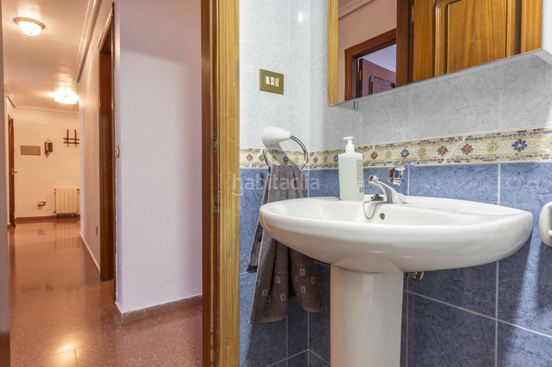 Foto e854d094-b017-4a0f-a0e6-965fd804267e. Casa adossada amb aparcament a Nuevo Centro Sagunt