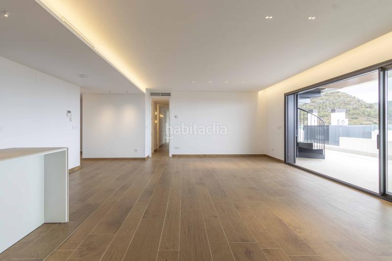 Foto 0367010c-9c07-471a-90fe-c11d36638acf. Lloguer àtic amb calefacció aparcament piscina a Sagunt