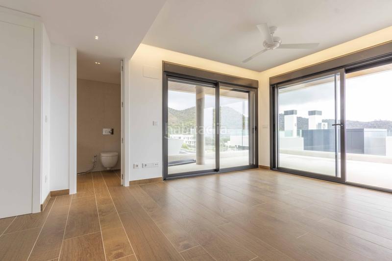 Foto 4204b419-fe0b-49f1-a45d-f331ed4b2138. Lloguer àtic amb calefacció aparcament piscina a Sagunt