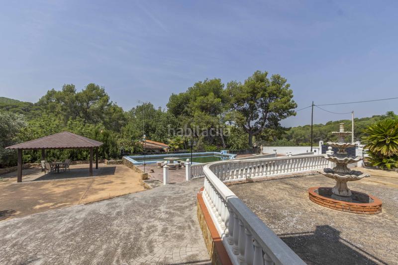 Foto 169295a0-7bce-4606-ba83-04d856814324. Casa chalet con piscina, pista de frontón y dos viviendas independientes o en Sagunt