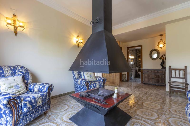 Foto 6f31da21-bd88-4e02-83b0-340670449836. Casa chalet con piscina, pista de frontón y dos viviendas independientes o en Sagunt