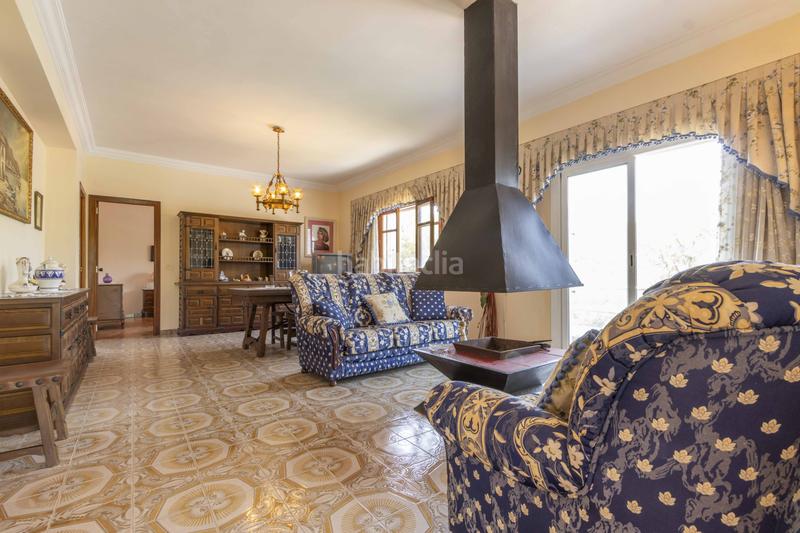 Foto bc8ef278-5c01-4cdf-817f-8aaf879345aa. Casa chalet con piscina, pista de frontón y dos viviendas independientes o en Sagunt