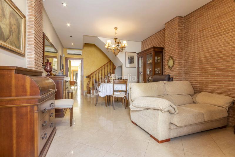 Foto 27ad3026-7054-44dd-879e-eacbf4cf9d80. Casa chalet adosado en venta l horta nord, valència en Rafelbunyol