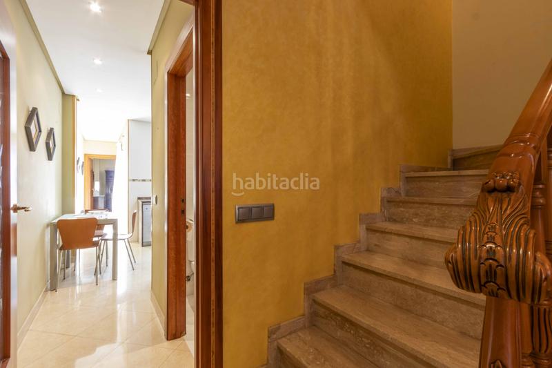 Foto 6c643f61-2f22-4c45-bb73-183dc7e695b9. Casa chalet adosado en venta l horta nord, valència en Rafelbunyol