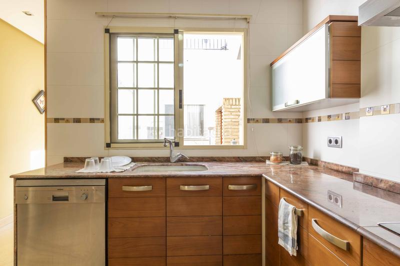 Foto 7961215a-c549-4d64-bb22-651de978d558. Casa chalet adosado en venta l horta nord, valència en Rafelbunyol