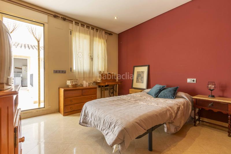 Foto 829629af-5a0a-4435-8b9a-679da30cb0e8. Casa chalet adosado en venta l horta nord, valència en Rafelbunyol