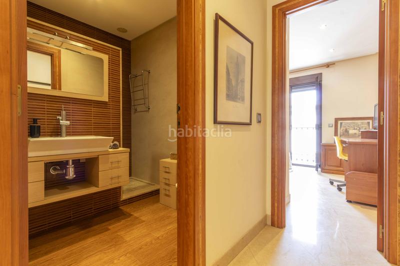 Foto f913b36b-e074-4741-ae6a-88946822847b. Casa chalet adosado en venta l horta nord, valència en Rafelbunyol