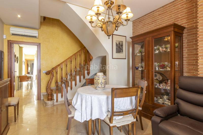 Foto fcfed3c7-4853-4d6f-b418-7572f5d9ad49. Casa chalet adosado en venta l horta nord, valència en Rafelbunyol
