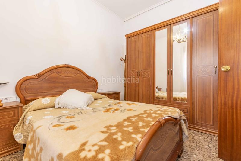 Foto 76044e5e-e58b-430d-a8f8-618342b998f0. Casa adosada  con terraza en el centro lista para entrar a vivir en Moncada