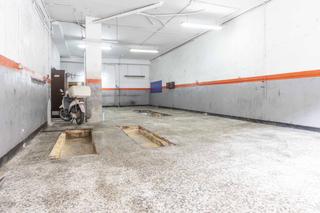 Local Comercial a Meliana. Local con licencia de taller en venta en meliana