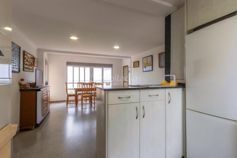 Foto cfd74828-ff62-465a-a48c-58a09fdfad40. Pis a Corinto-Almardà Sagunt