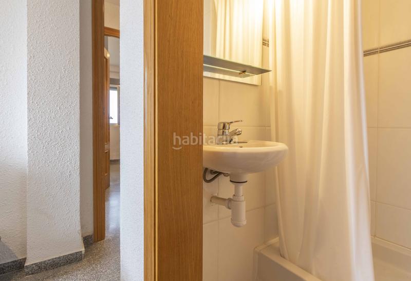 Foto e754e7f5-8fff-4440-80be-c46e2c4ccfc5. Pis a Corinto-Almardà Sagunt