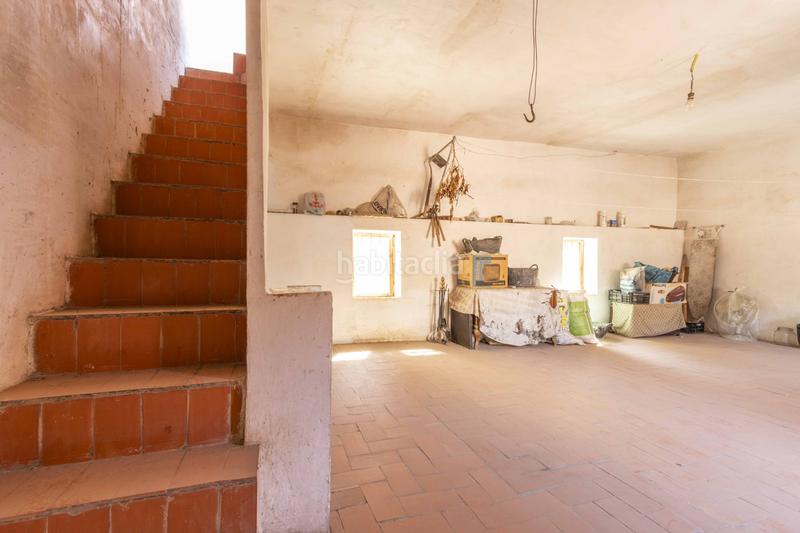 Foto 9b9b857f-6d78-4159-bc67-c60cf9b646b6. Casa a El Castellar i l'Oliverar Valencia