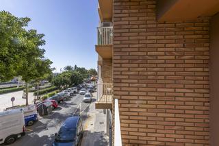 Piso en Mestalla. 127969 vivienda con terraza y balcón en venta en alboraya