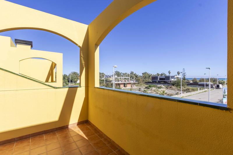 Foto d5256bbf-a657-43f2-a672-bd0d4e549fb3. Casa tu hogar perfecto en la costa amplitud, vistas y paz en Sagunt