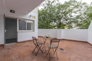 Flat in Zona Calle Valencia. Piso de 3 habitaciones con terraza, garaje y trastero en torrent