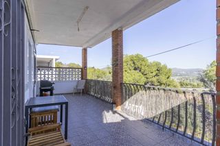 Casa a Centro-El Castillo. Casa independiente con parcela en pla del bou  privacidad y pote