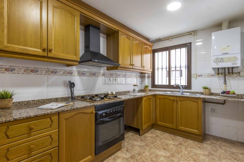 Foto fb6c1377-f582-4c2c-b6d5-741e51ef3e0f. Pis amb calefacció aparcament a Doctor Palos - Alto Palancia Sagunt