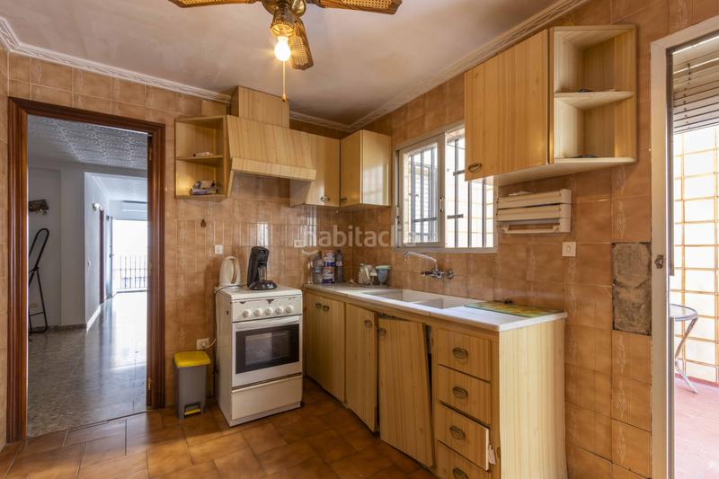 Foto 5371ca3e-2a93-402c-92bd-fd56d2c75b4b. Casa adossada amb calefacció a Massamagrell