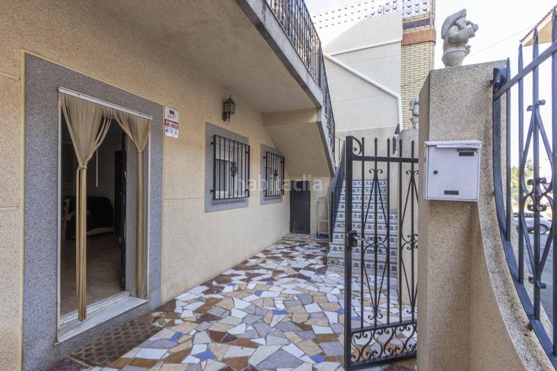 Foto e15f6917-3182-48e3-85a2-2bf51145d96c. Casa adossada amb calefacció a Massamagrell