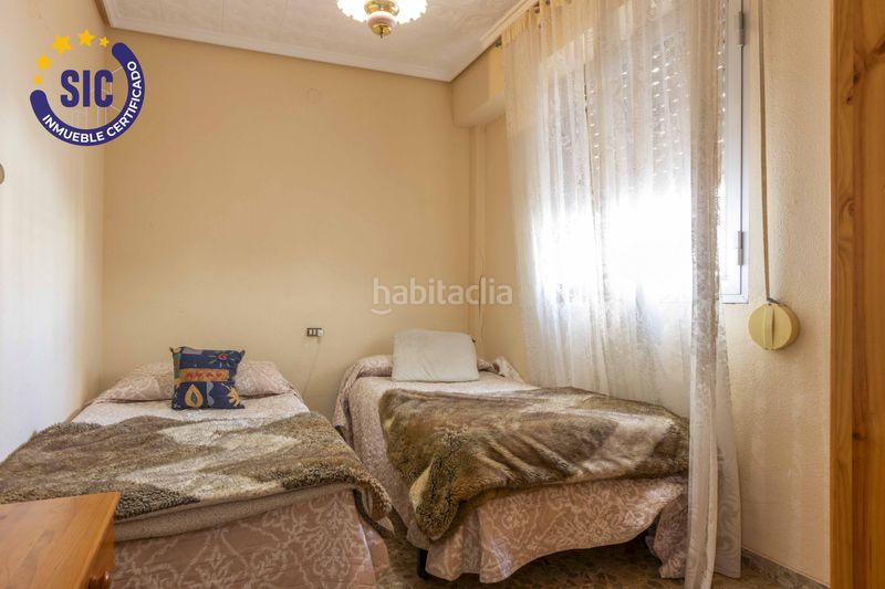 Foto a4cef8e2-852a-455c-8180-9c731e275a53. Casa adossada amb calefacció a Massamagrell