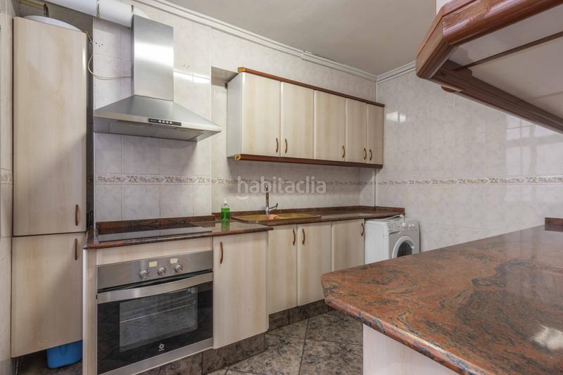 Foto 6fabcbda-03af-426c-9d88-131daa73df59. Pis amb aparcament a Avenida de Abril-9 de Octubre Sagunt