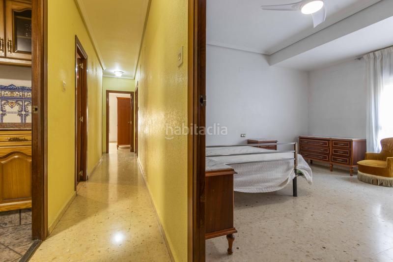 Foto fea11788-e49a-4abc-9dee-eb7e684a51d6. Pis amb aparcament a Avenida de Abril-9 de Octubre Sagunt