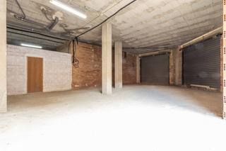 Geschäftsraum  Tavernes blanques - mestre serrano. Local comercial en venta en esquina  tavernes blanques