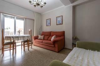 Appartamento in Foios. Piso de 3 habitaciones con orientación sur en foios horta nord