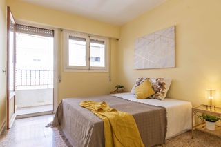 Piso en Las Islas. Piso de 3 habitaciones en primera línea en puerto de sagunto