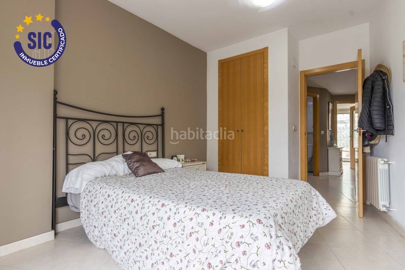Foto 6820c72a-d468-4288-bf26-f20e6e1dab9a. Casa adossada amb calefacció aparcament piscina a Náquera