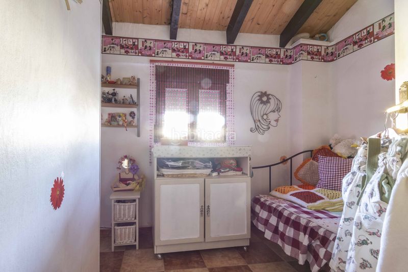 Foto 7740bcb9-20f9-4a5a-9978-6d8f04f418a7. Casa amb calefacció a Meliana