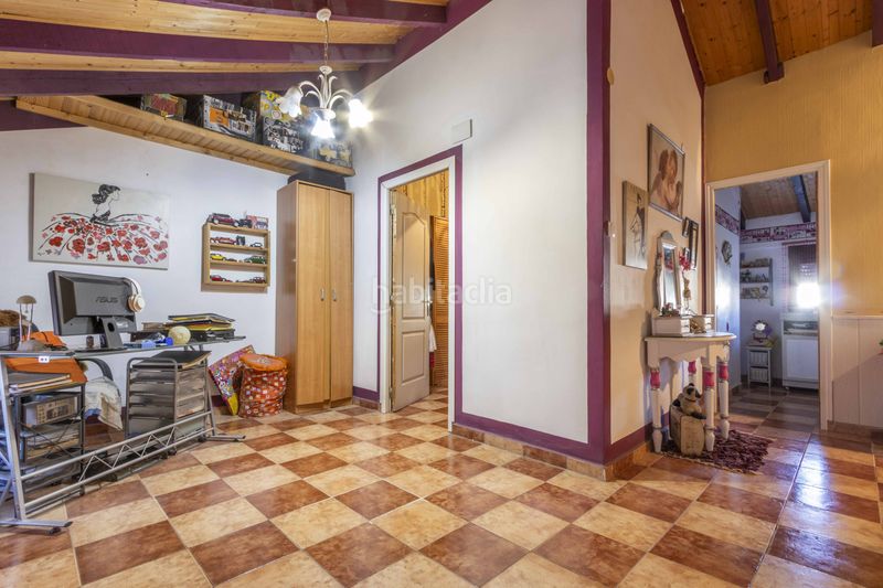 Foto a1d7e16e-8c32-41be-a0a5-9acd2bd3a9b1. Casa amb calefacció a Meliana