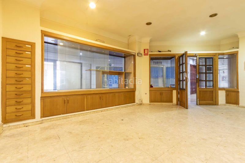 Foto 279ea7e3-e057-4933-9f7a-f3d111d17192. Local comercial a Trinitat Valencia