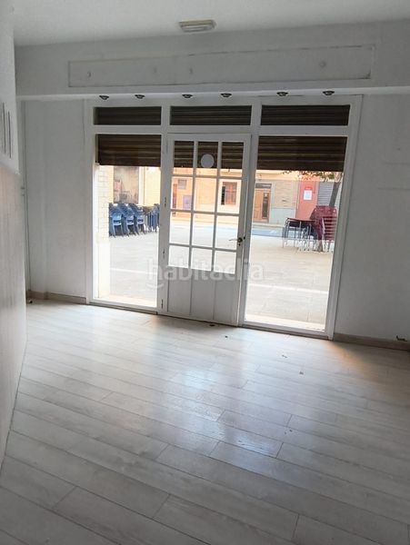 Foto 332fc714-d6c8-4173-a940-03d90aa65f20. Alquiler local comercial  en alquiler en el centro ideal para emprender en Foios