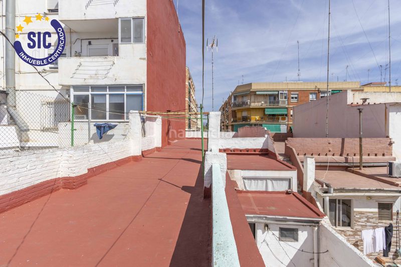 Foto 3ba81f48-d007-4b38-b7c4-417a821ab872. Casa adossada a Moncada
