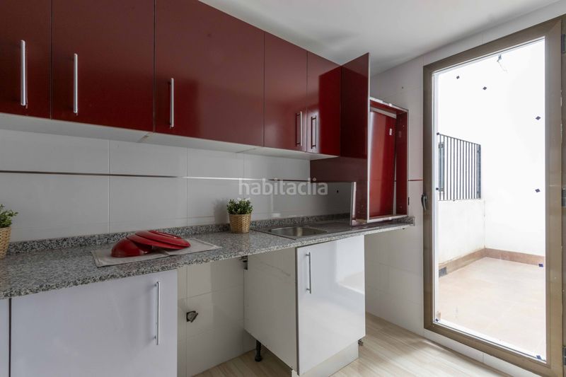 Foto dd8c0403-07b2-4707-b2d9-e2d0bb652e95. Pis amb aparcament a Serra